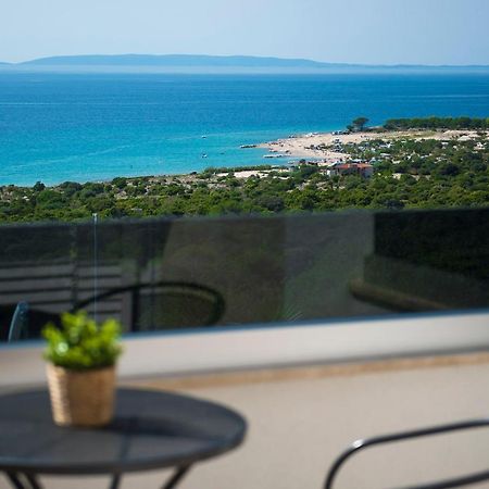 Villas Royal II With Private Pool 诺瓦利娅 外观 照片
